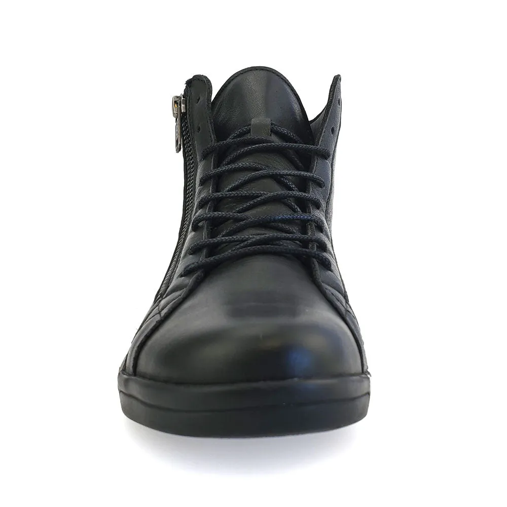 AIKA BOOT ALL BLACK - FINAL SALE