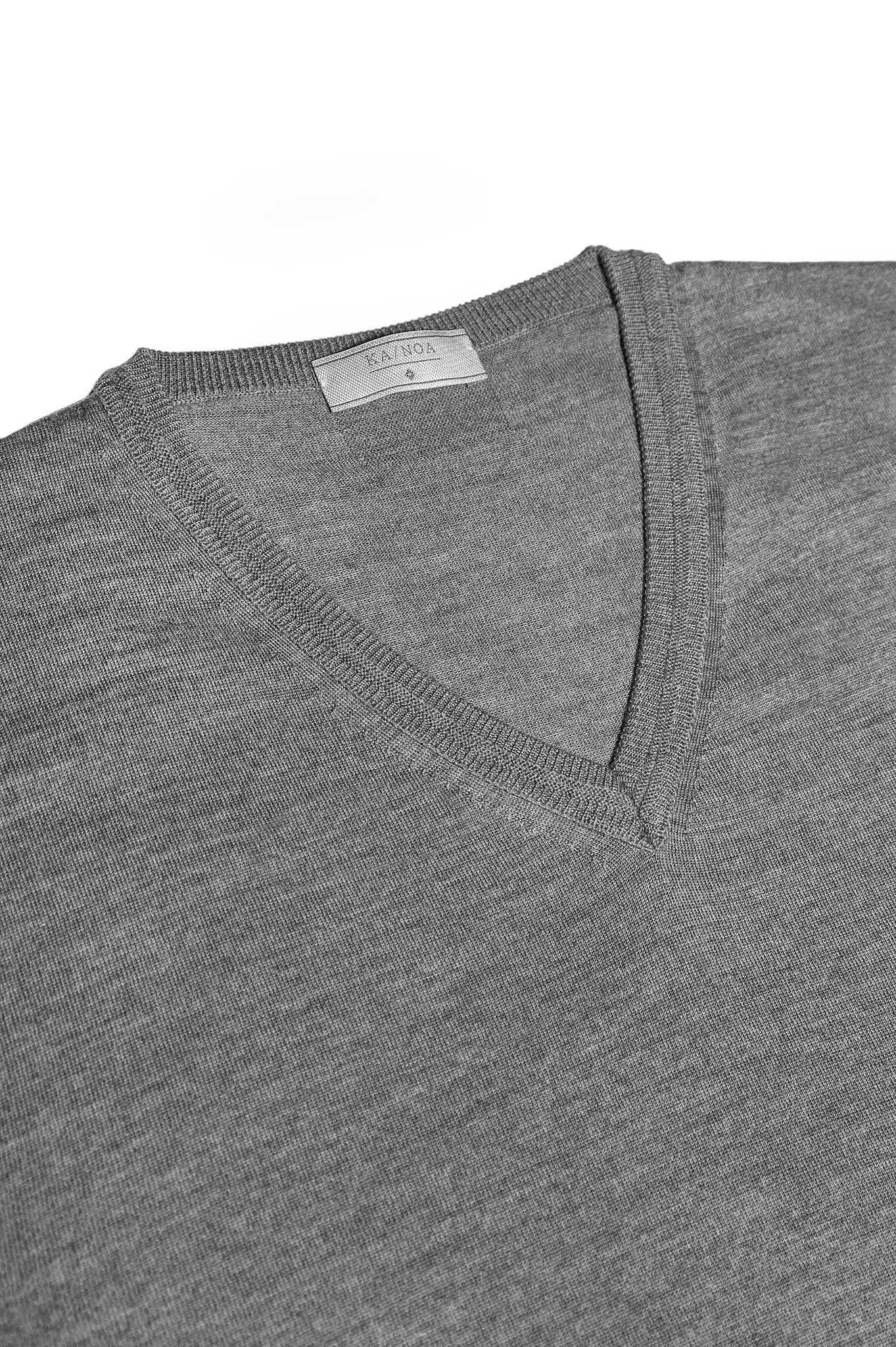 Andre V-Neck Jumper Superfine Merino Wool (Grey Melange)