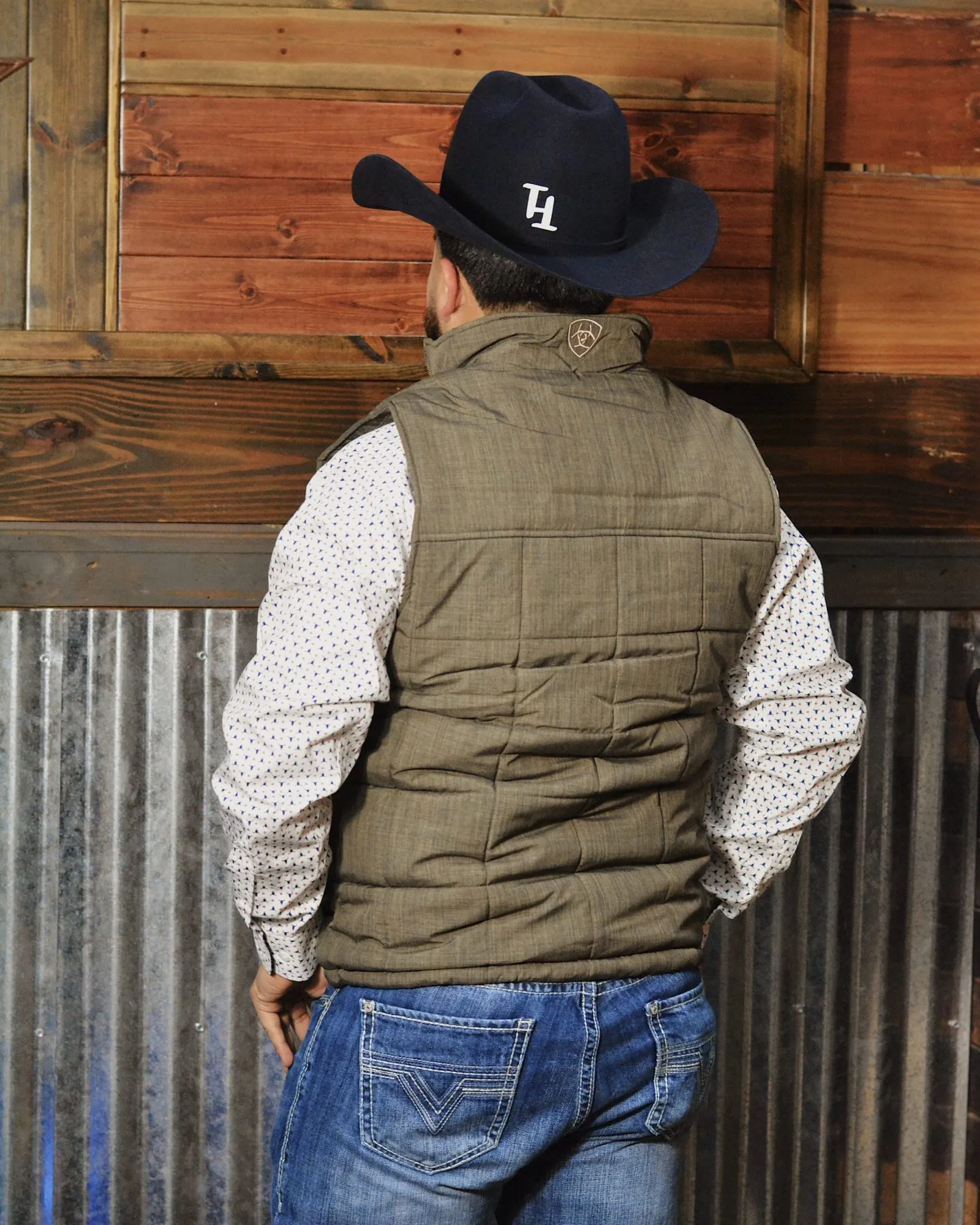 Ariat: Crocodile Crius Insulated Vest