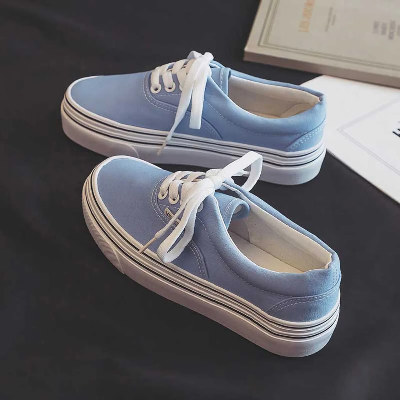 Blue casual thread accents canvas shoe sneaker