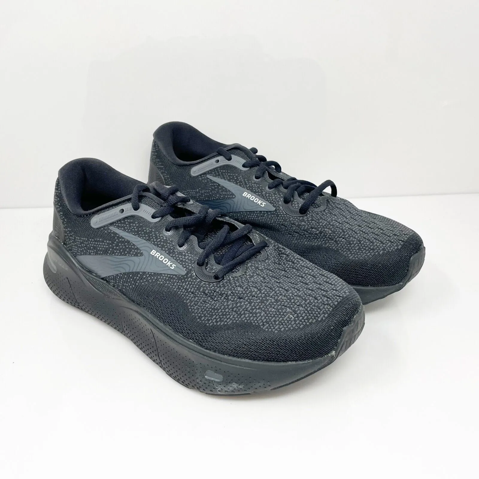 Brooks Womens Ghost Max 1203952E020 Black Running Shoes Sneakers Size 7.5 2E