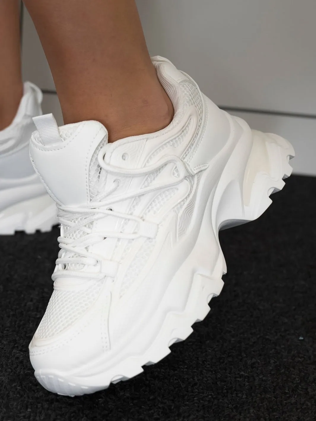 Leilani sneakers white