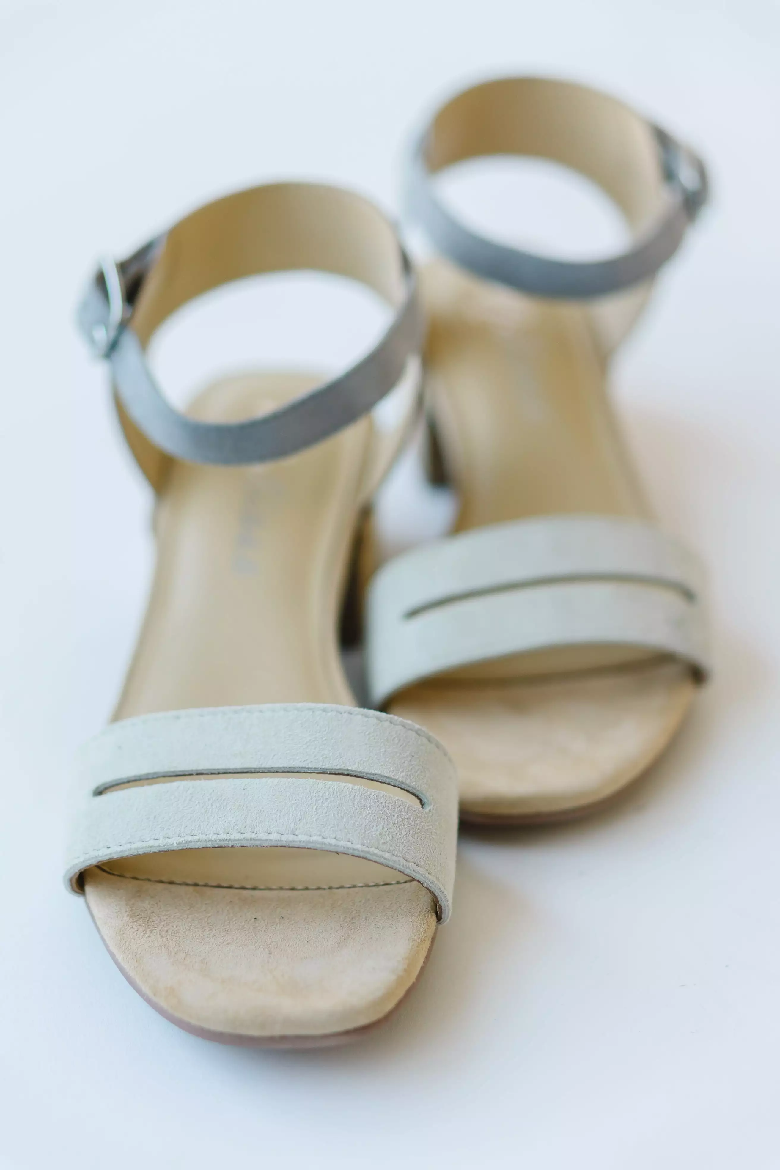 Matisse: Allie Heel in Smoke + Ivory