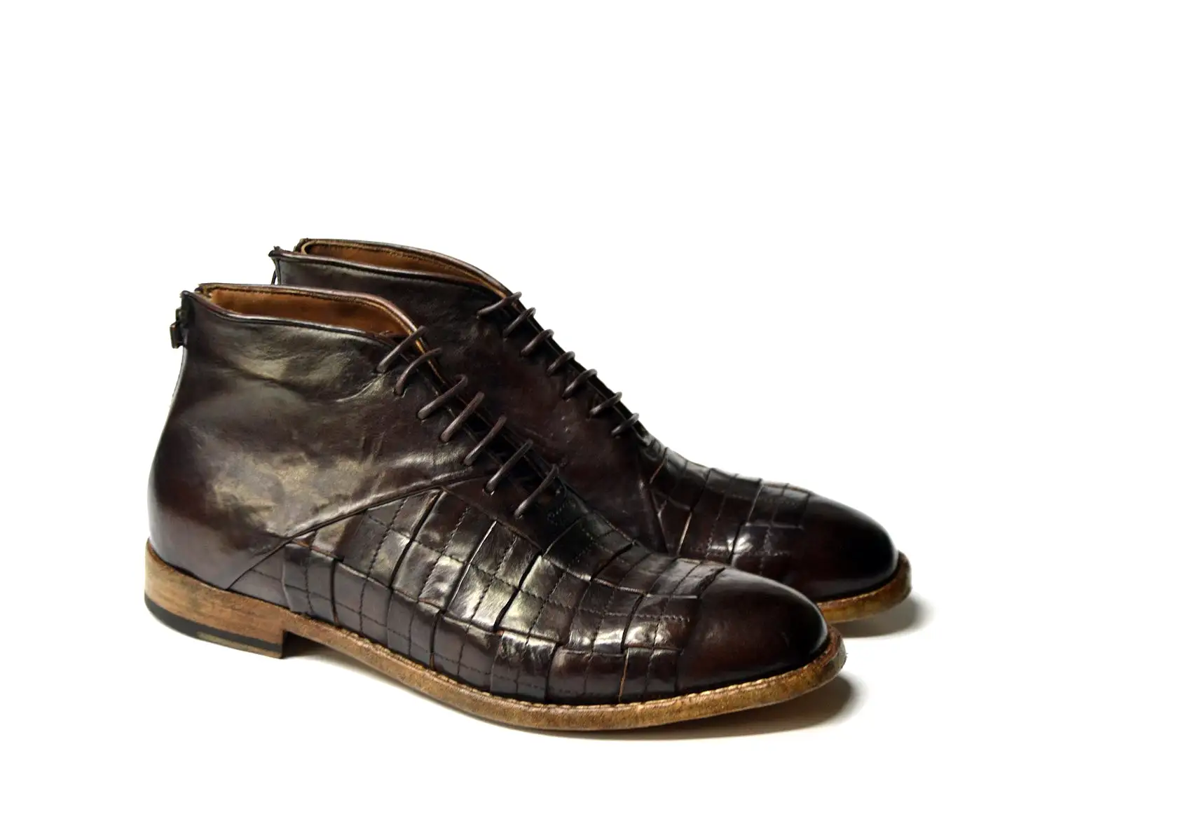 Nigel Intrecciato Patch Mid Shoes