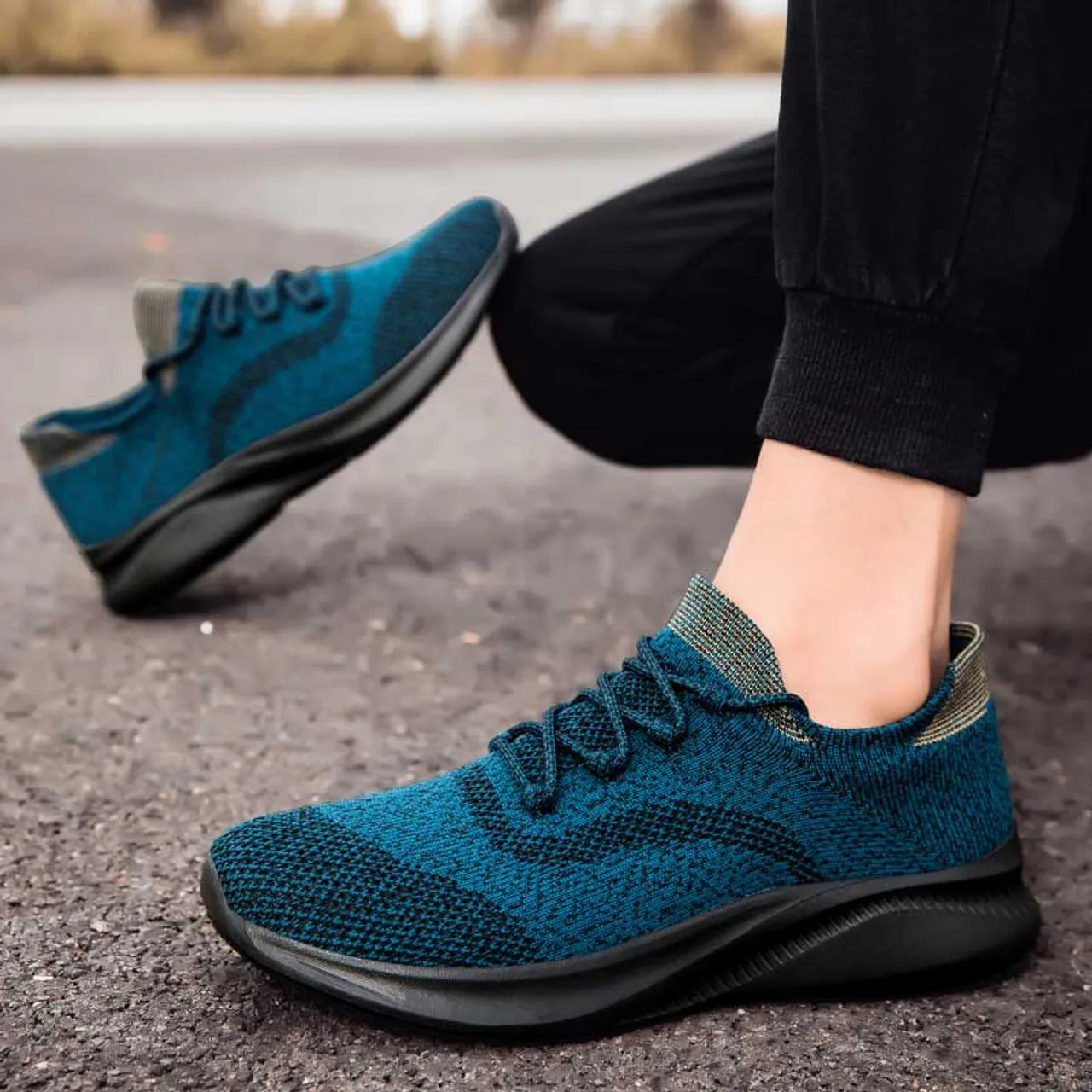 Peacock blue flyknit pattern texture sport shoe sneaker