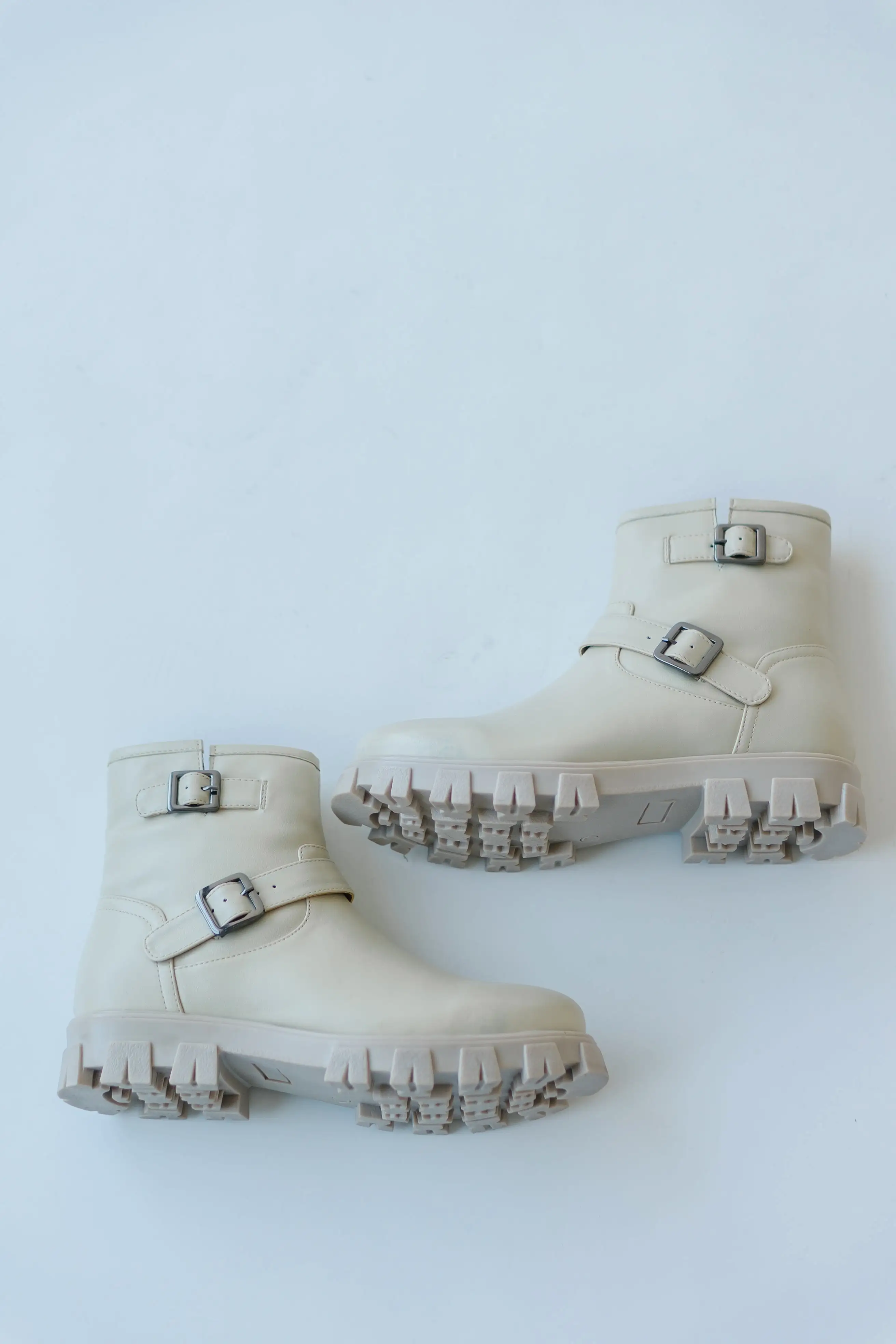 Seychelles: Unbroken Leather Boot in Off White