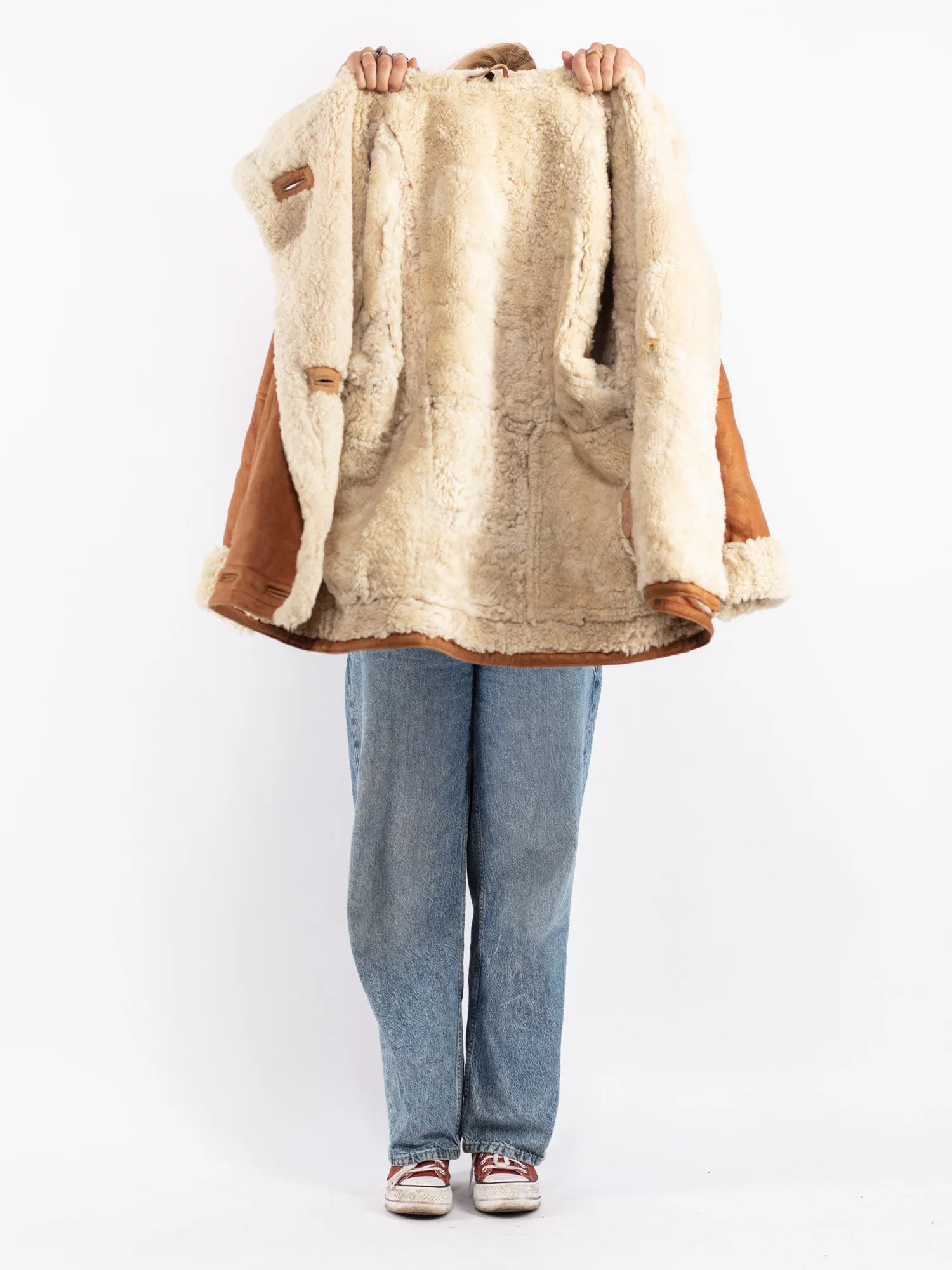 Vintage 80's Women Shearling Coat in Brown