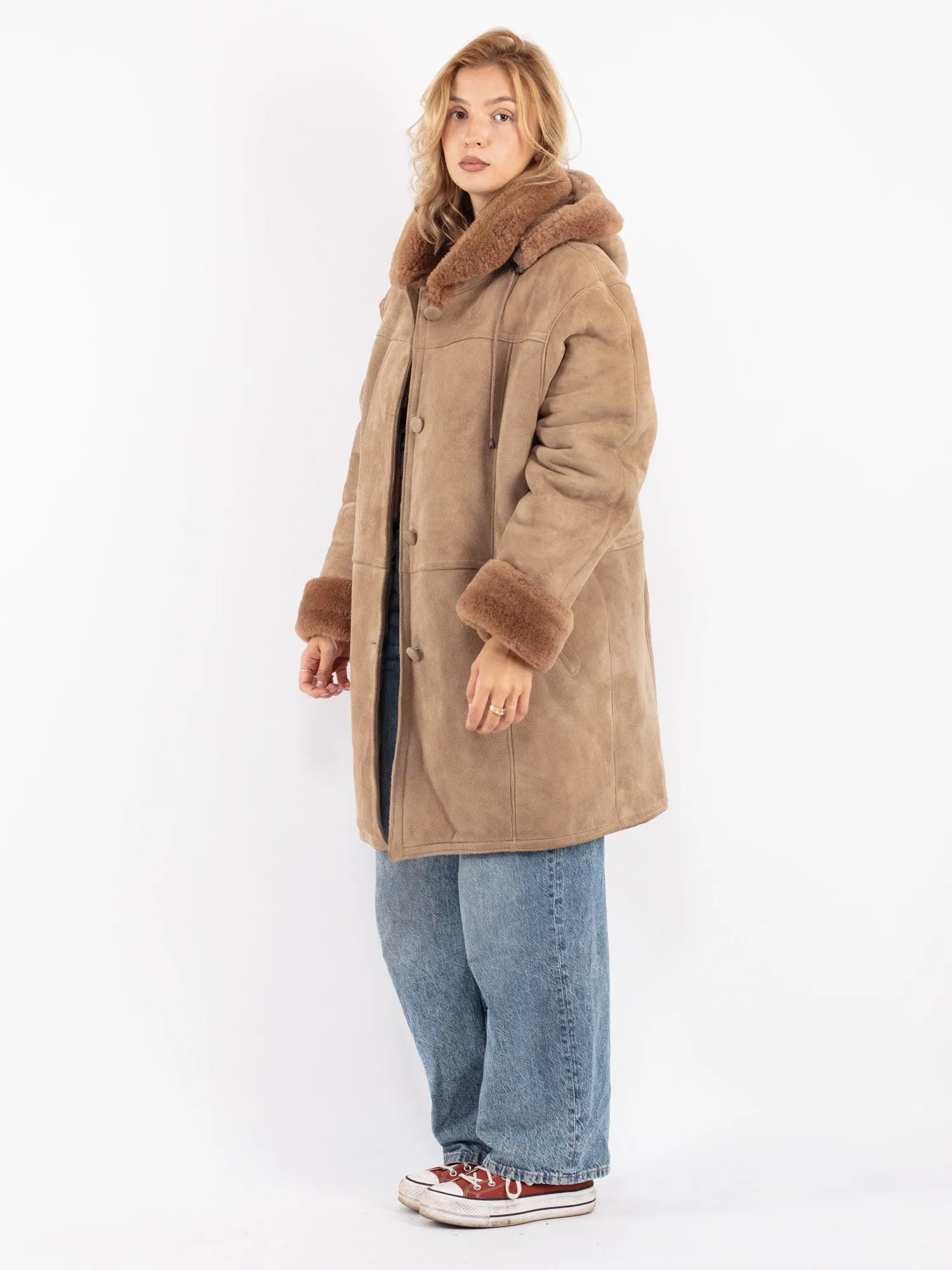 Vintage 90's Women Hooded Sheepskin Coat in Beige