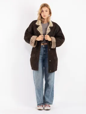 Vintage 90's Women Oversized Sheepskin Coat in Brown