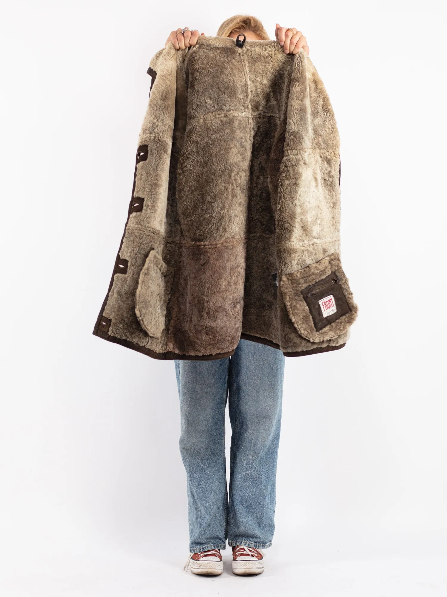 Vintage 90's Women Oversized Sheepskin Coat in Brown