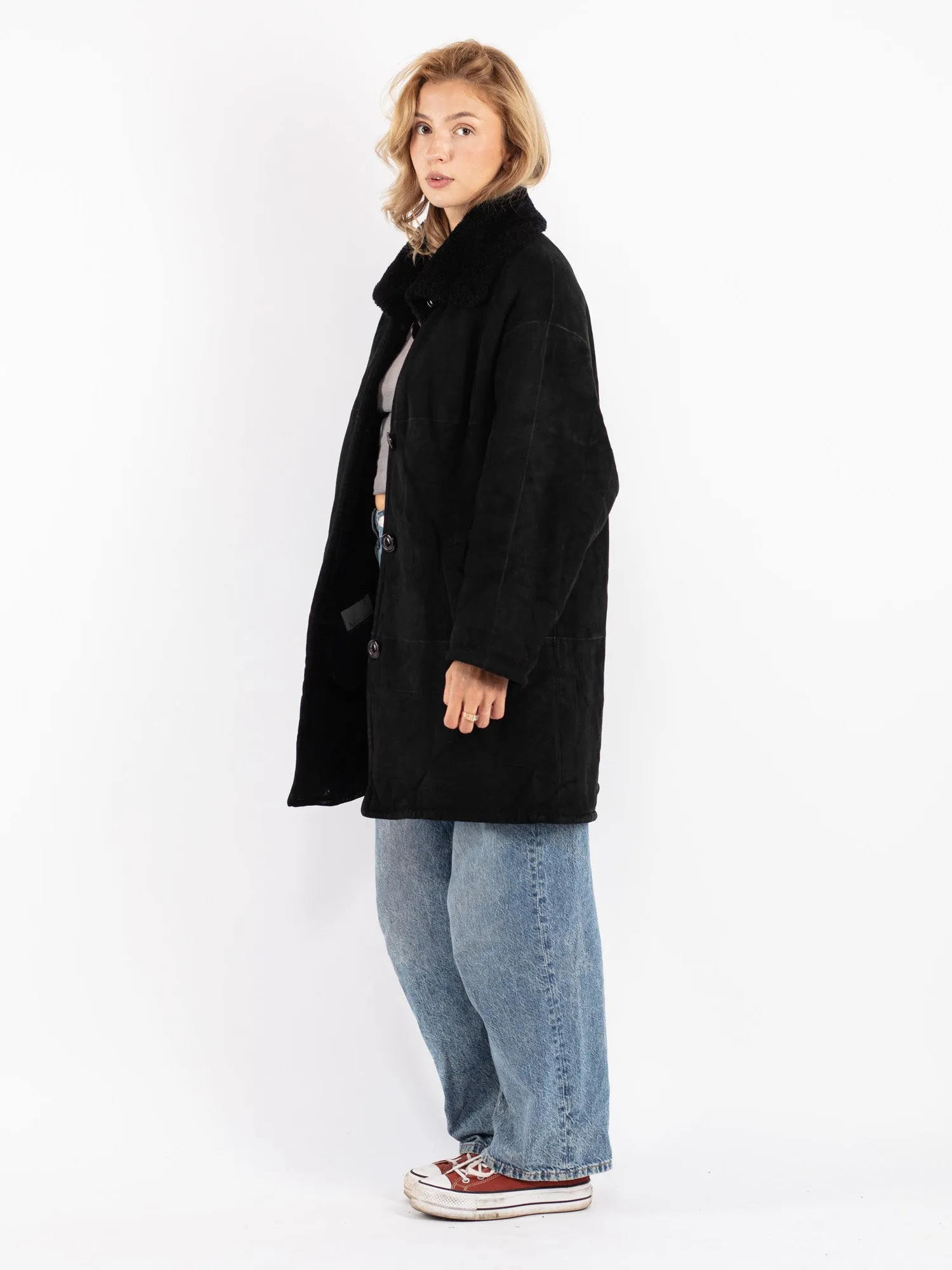 Vintage 90's Women Sheepskin Coat in Black