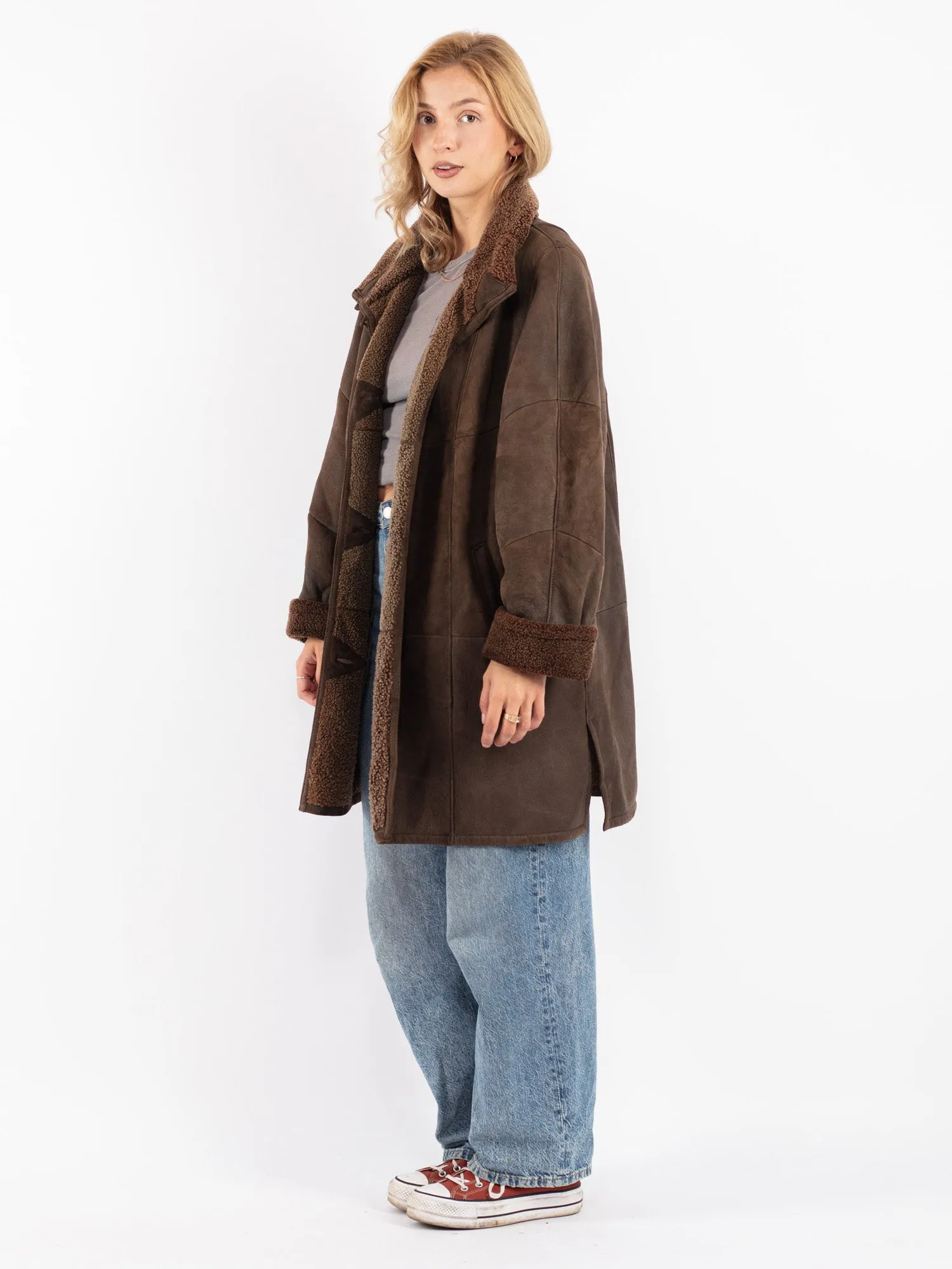 Vintage 90's Women Sheepskin Coat in Brown