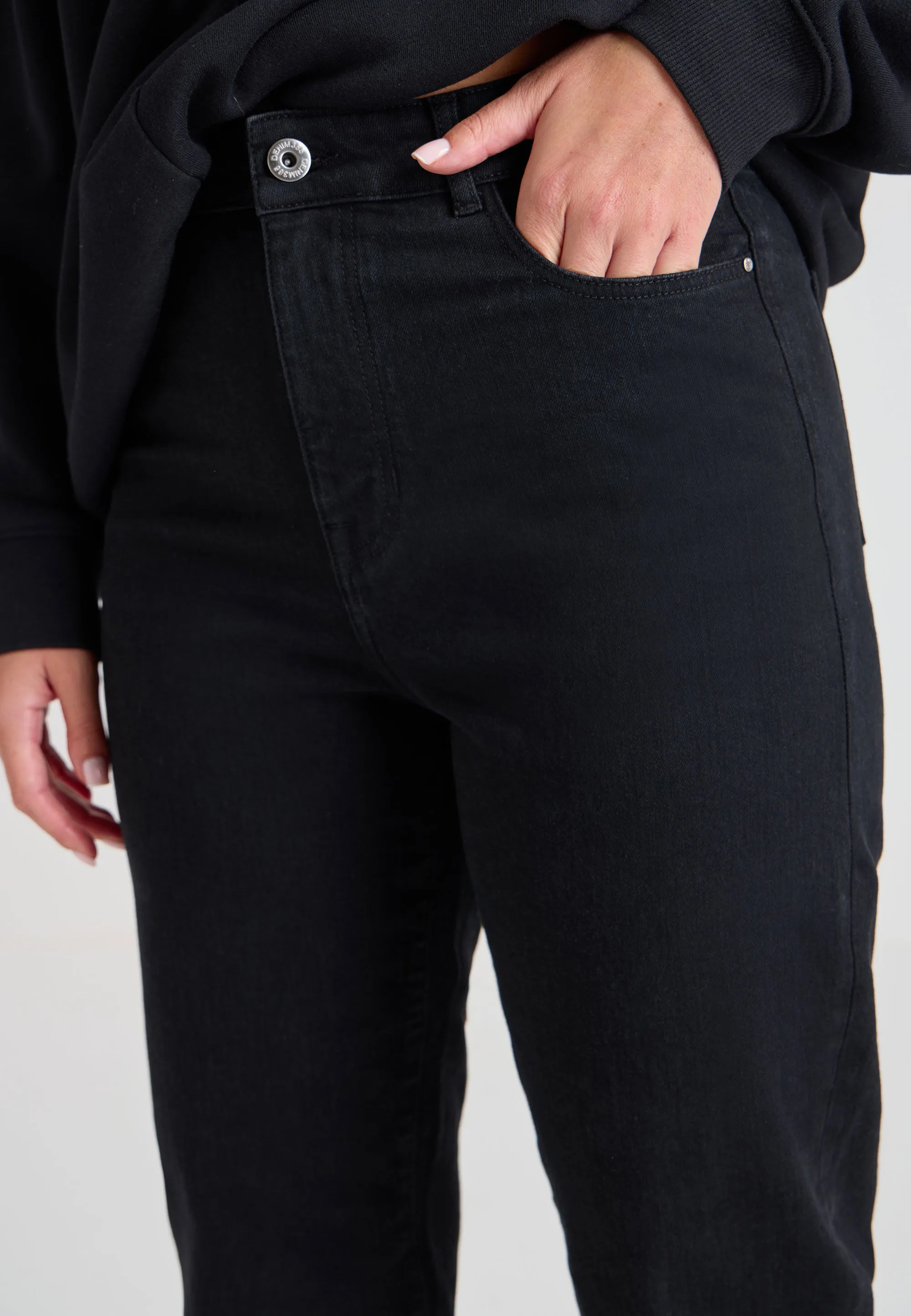 Womens Black Plain Straight Leg Jeans